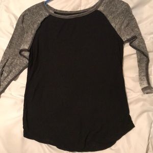Baseball tee